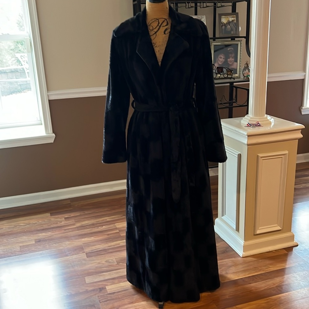 Size XL to the floor long velour feel robe style coat with tie closure…heavy